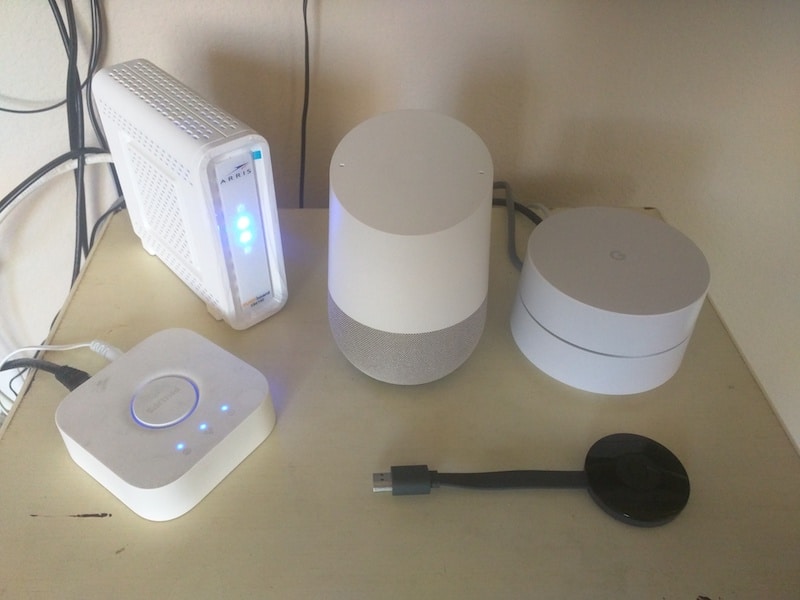 Google Home, Wifi, Chromecast and Phillips Hue devices